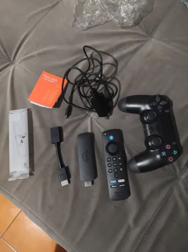 Firestick 4k com Alexa - Controle de ps4 pra jogar