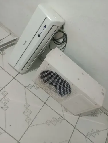 Ar condicionado Consul semi novo 