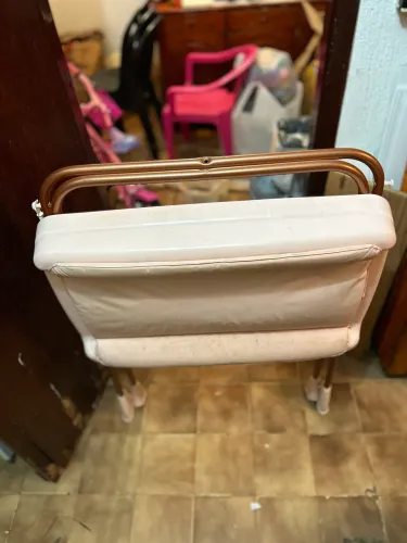 Banheira com suporte e trocador
