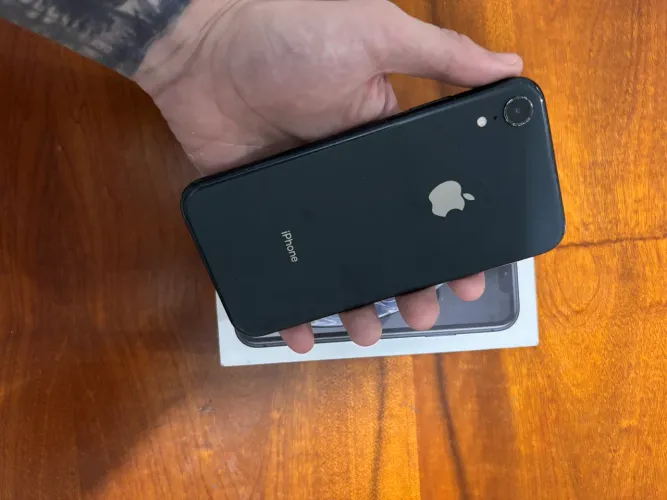 iPhone XR 64gb 