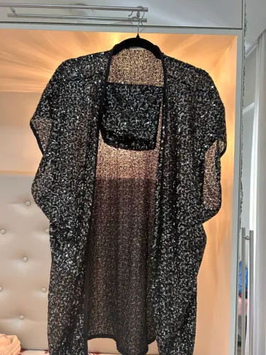 OPORTUNIDADE Top + kimono paetê