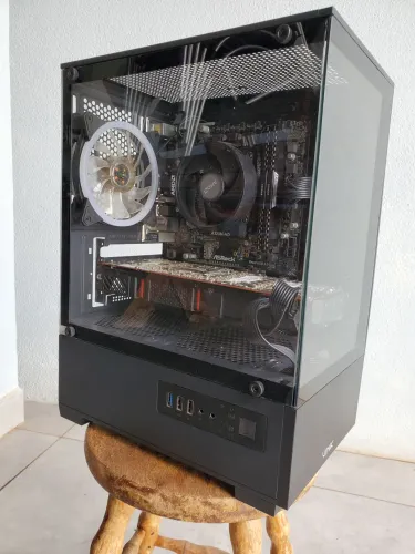PC Gamer AMD - Ryzen 7 / R9 290 / 16gb DDR4
