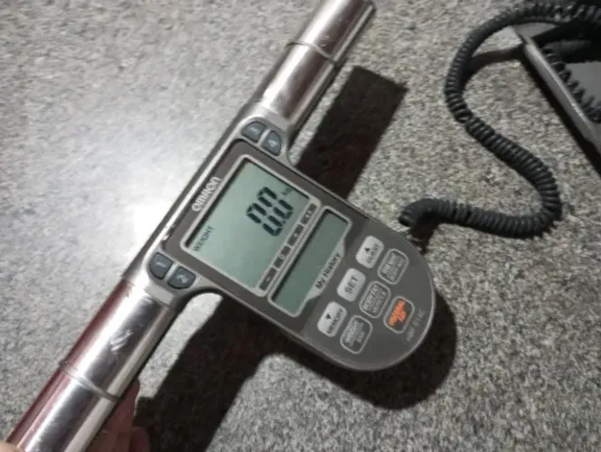 Balança Usada, Bioimpedância Omron HBF-514C Monitor corporal 7 indicadores físico