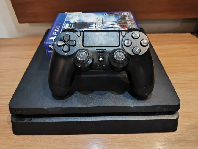 Ps4 Slim 250gb Preto 1 controle + 4 Super Jogos
