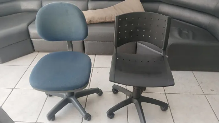 Cadeira de escritório.