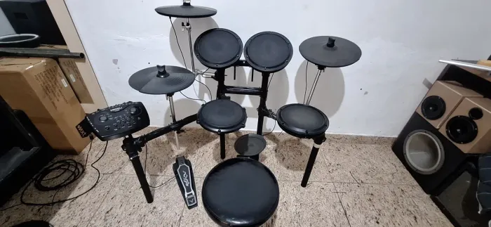 Bateria eletrônica Medeli DD506