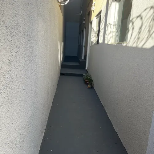 Kit Net Recém Reformada | 1 Quarto | Vila Maria José | Goiânia