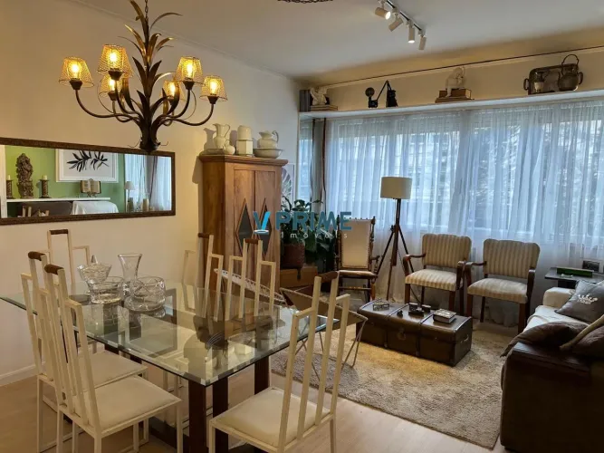 Vende-se apartamento com 3 quartos(1 suíte), 114m² e 1 vaga - Moinhos de Vento