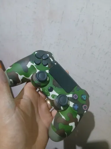 Controle de ps4 zero nunca usado troco por controle de xbox one