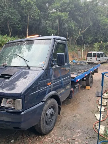 Guincho Iveco plataforma 2005