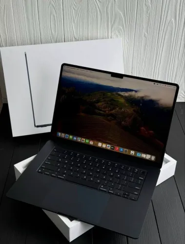 MacBook Air M5 tela 15.2 16GB/ 512SSD