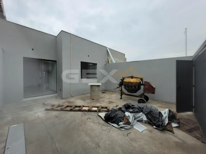 Casa à Venda com 03 Quartos no Bairro Dona Quita em Divinópolis MG.