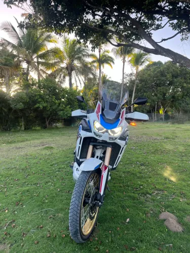 Vendo Honda África Twin Adv Esp