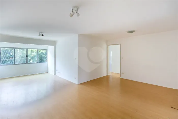 Apartamento com 3 quartos à venda em Higienópolis - SP