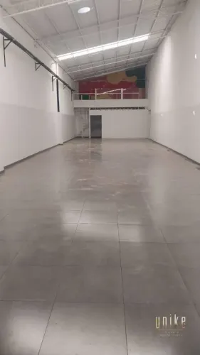 Galpão para alugar, 320 m² por R$ 9.654,84/mês - Jardim San Marino - São José dos Campos/S