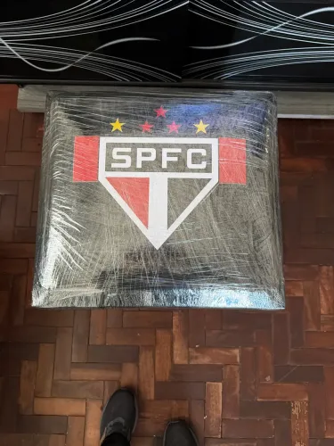Vendo Puf do seu time
