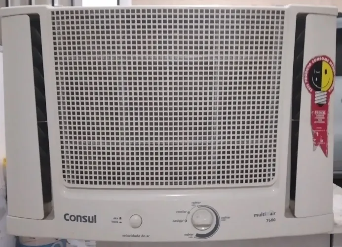 Ar-condicionado consul 7500 btus muito bom