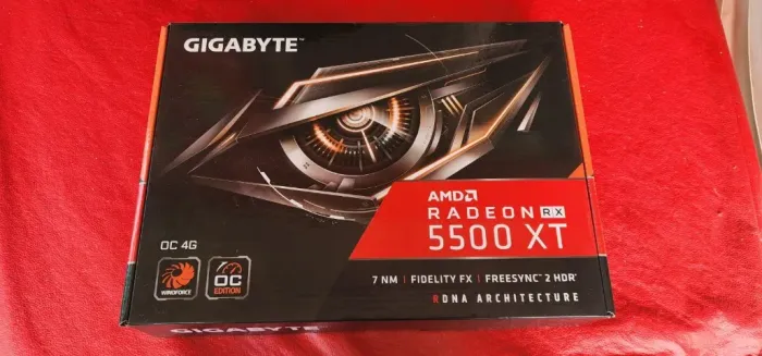 Placa de Video RX 5500 XT 4GB