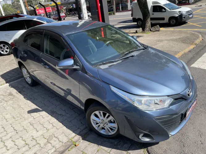 Toyota Yaris XL Live Sedan 1.5 Flex 16V 4P AUT 2019