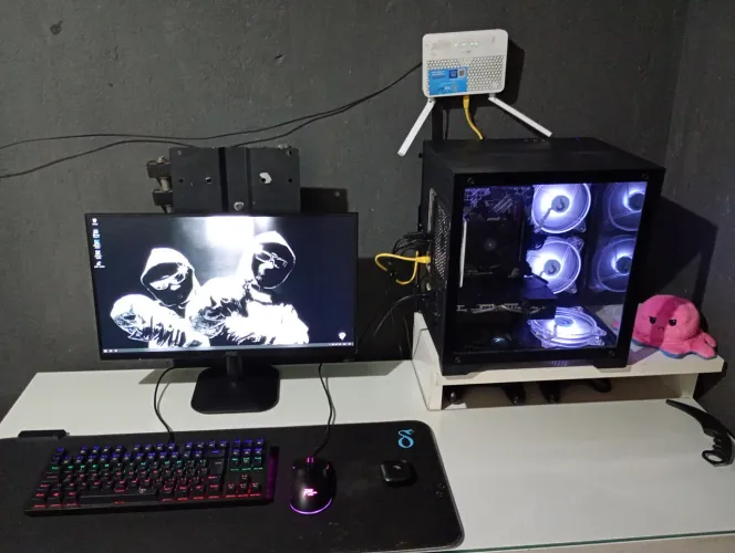 Pc gamer, troco em iPhone 12 ou o 13 incluindo o mini
