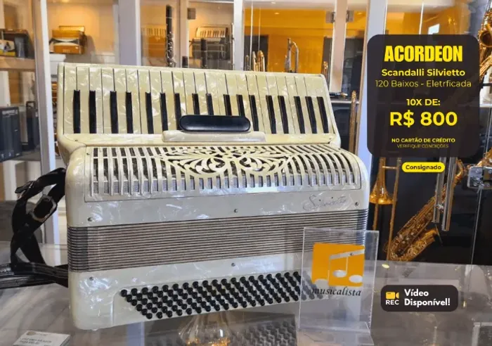 Acordeon 120 baixos Scandalli Silvietto - Eletrificada