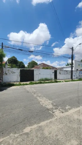 Vendo Excelente Terreno no Bairro Itaperi.