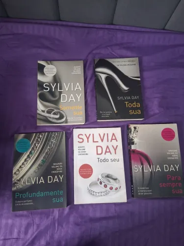 Livros Silvia Day