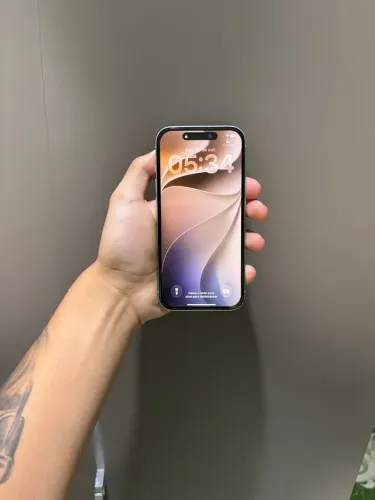 IPhone 15 128 gb
