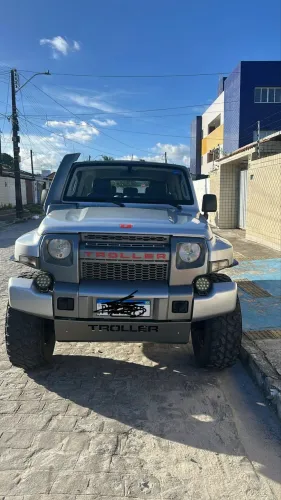 Troller T-4 4X4 3.2 20V TDI Cap. Rígida Diesel 2015