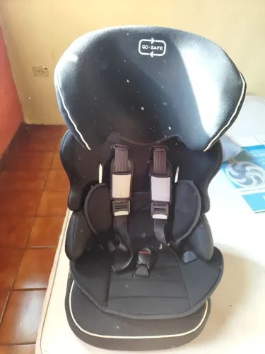 Vendo cadeirinha para transportar criança veicular R$100 reais