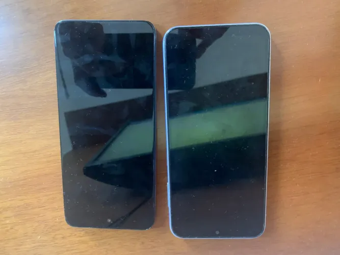 2 celulares para concerto ou peças