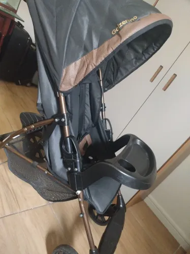 Vendo carrinho de bebê da Galzerano