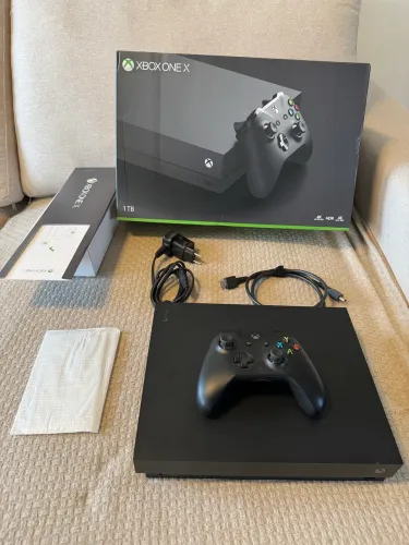 Xbox One X