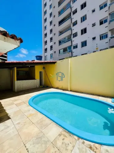 CASA COMERCIAL À VENDA EM LAGOA NOVA | 395m² DE TERRENO EM FRENTE AO NOVO PRÉDIO DA FECOMÉ