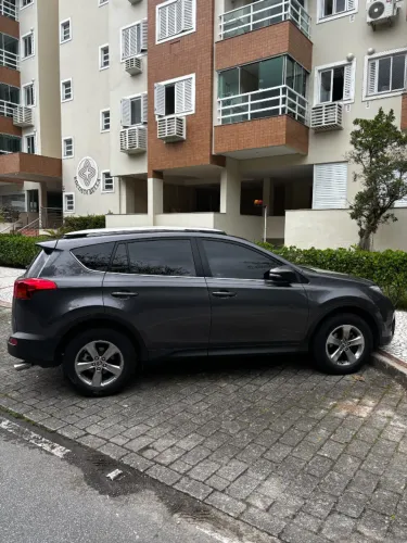 Toyota RAV4 2.0 4X2 16V Aut. 2015
