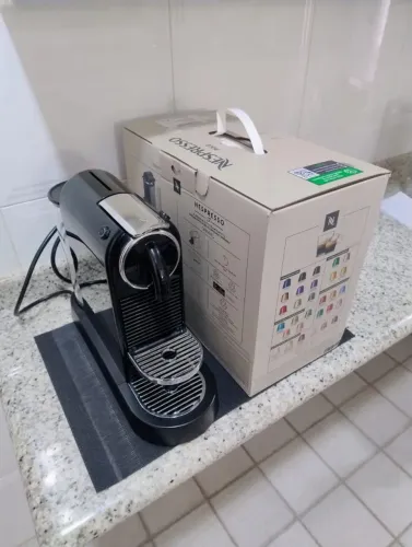 Cafeteira Nespresso 110v