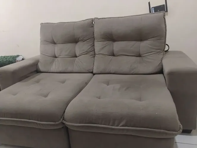 Sofá 2 lugares reclinavel