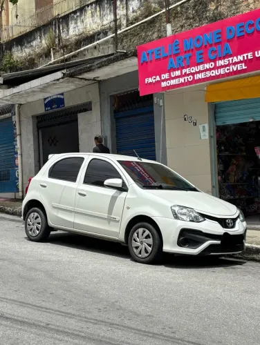 Toyota Etios X 1.3 Flex 16V 5P Mec. 2018