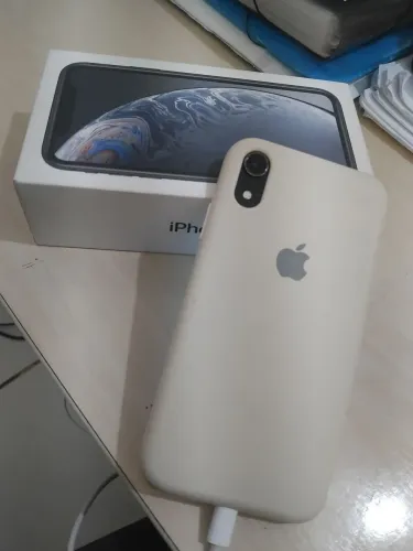 Vendo iPhone xr 128g face ok completo