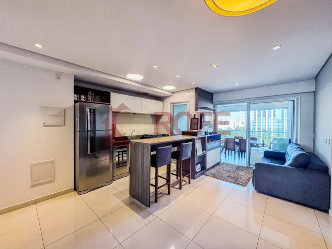 Apartamento com 2 dormitórios à venda no Brooklin. São 68 m² com 2 quartos, 1 suíte e 2 va