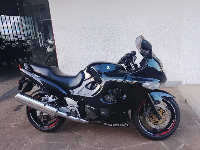 SUZUKI GSX750F ( RARIDADE) IMPECAVEL ACEITO TROCAS FINANCIO 