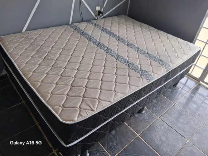 Cama Box Casal De Espuma Semi Nova
