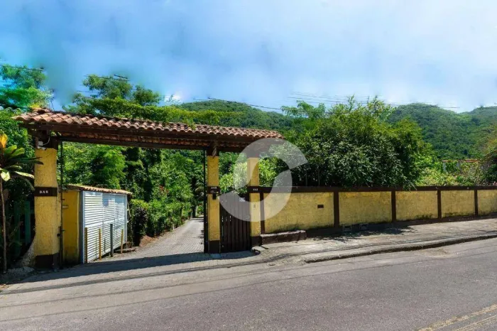 Vende-se Condomínio Recanto dos Pássaros ????