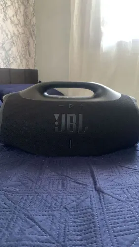 Caixa de som bombox 