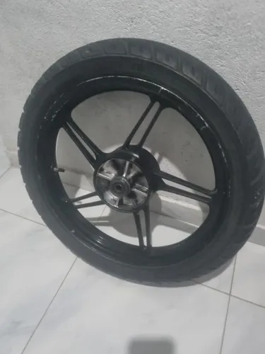 Aro da Fan 160 2018 pneu com câmara