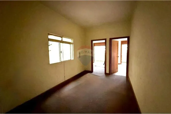 SALA COMERCIAL A VENDA NO EDIFÍCIO SOBERANO | A 50 METROS DA ESTAÇÃO SÉ | 2 SALAS | SACADA