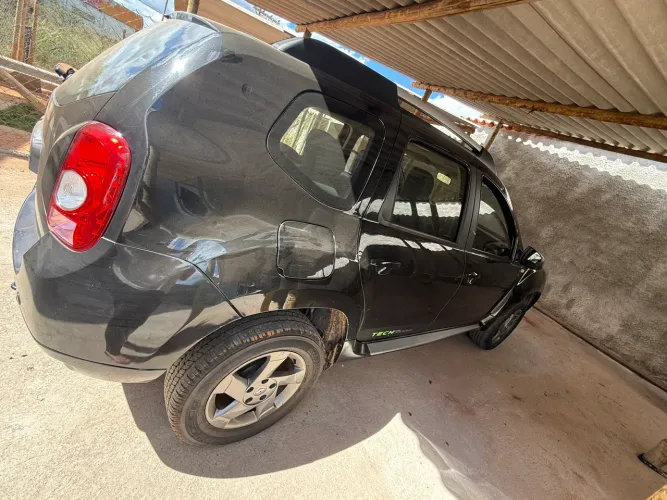 Renault Duster Dynamique 2.0 Hi-flex 16V Aut. 2013