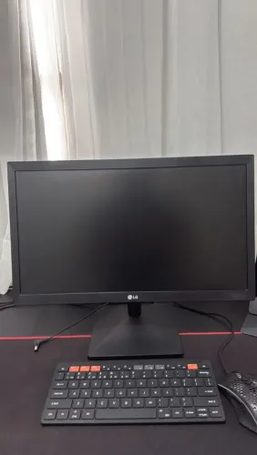 Monitor LG 21 Polegadas - 720p - Funciona Perfeitamente!