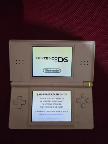 Nintendo DS Lite