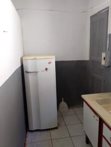 Kitnet 800,00 Guarulhos